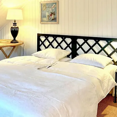 Vesthassel-nesheim Holiday home *